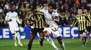 ثمن نهائي اليوروباليج.. أستون فيلا يحسم التأهل بعد تجاوز عقبة فناربخشة التركي